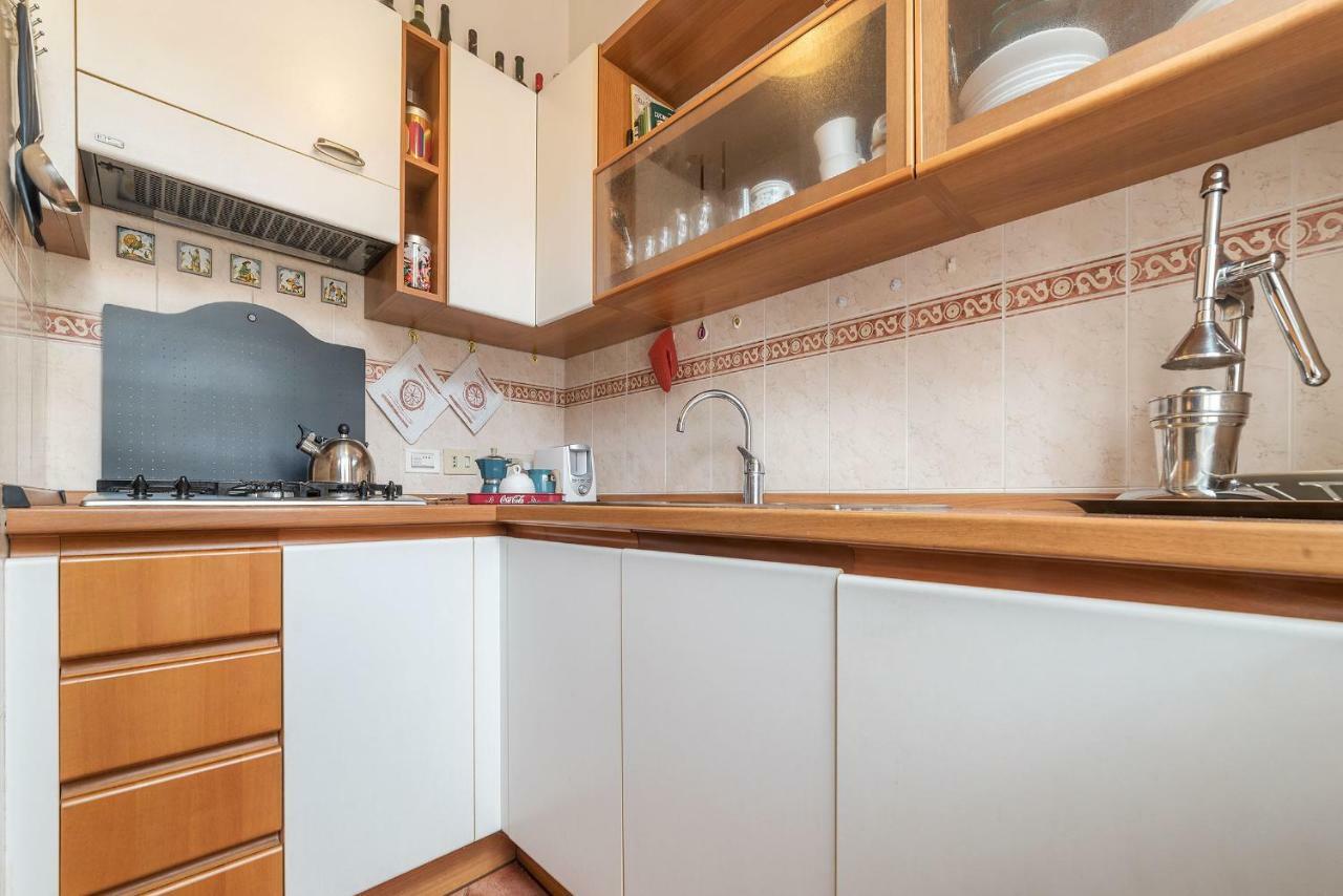 Domus Aurea & Colosseo Sweet Flat Rome Luaran gambar